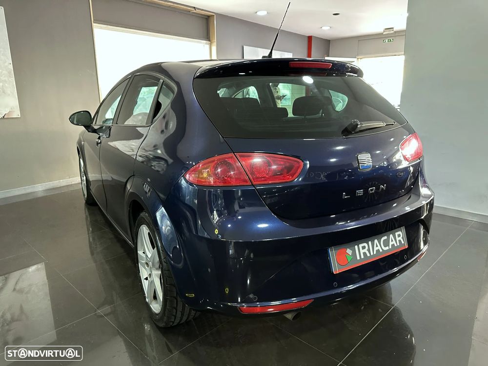 SEAT Leon 1.6 TDI E.Style by Sport - 11