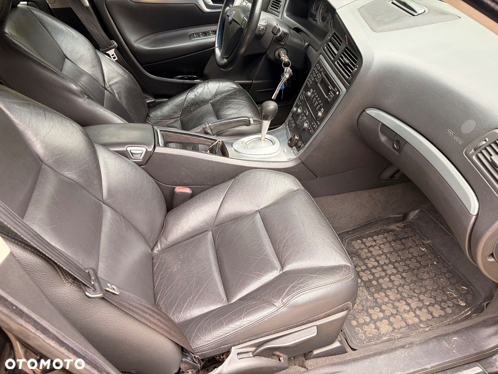 Volvo S60 2.4D5 Momentum - 16