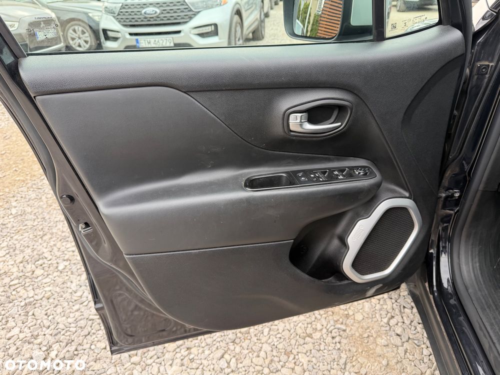 Jeep Renegade 1.4 MultiAir Limited FWD S&S - 29