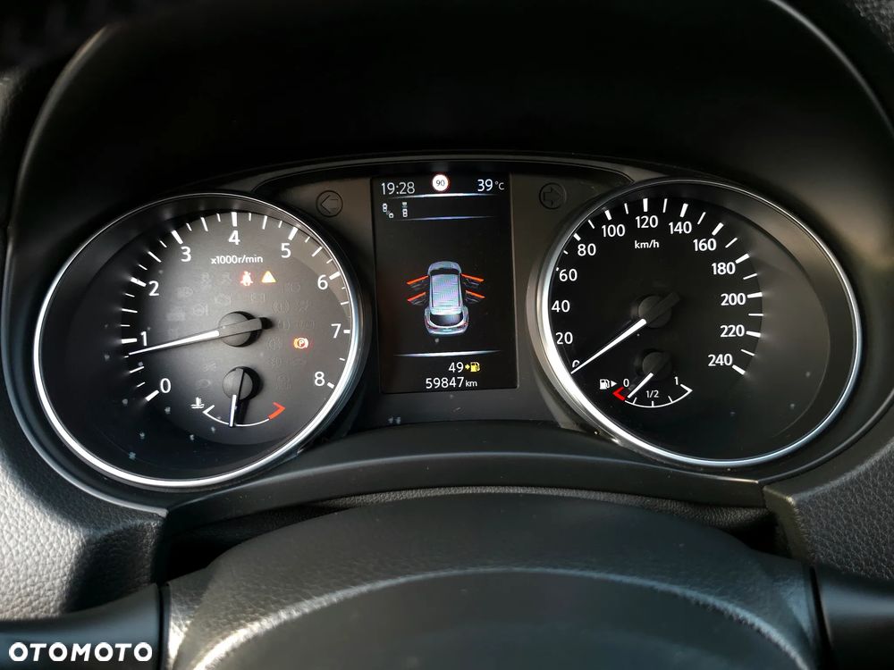 Nissan Qashqai 1.6 DIG-T Tekna - 19