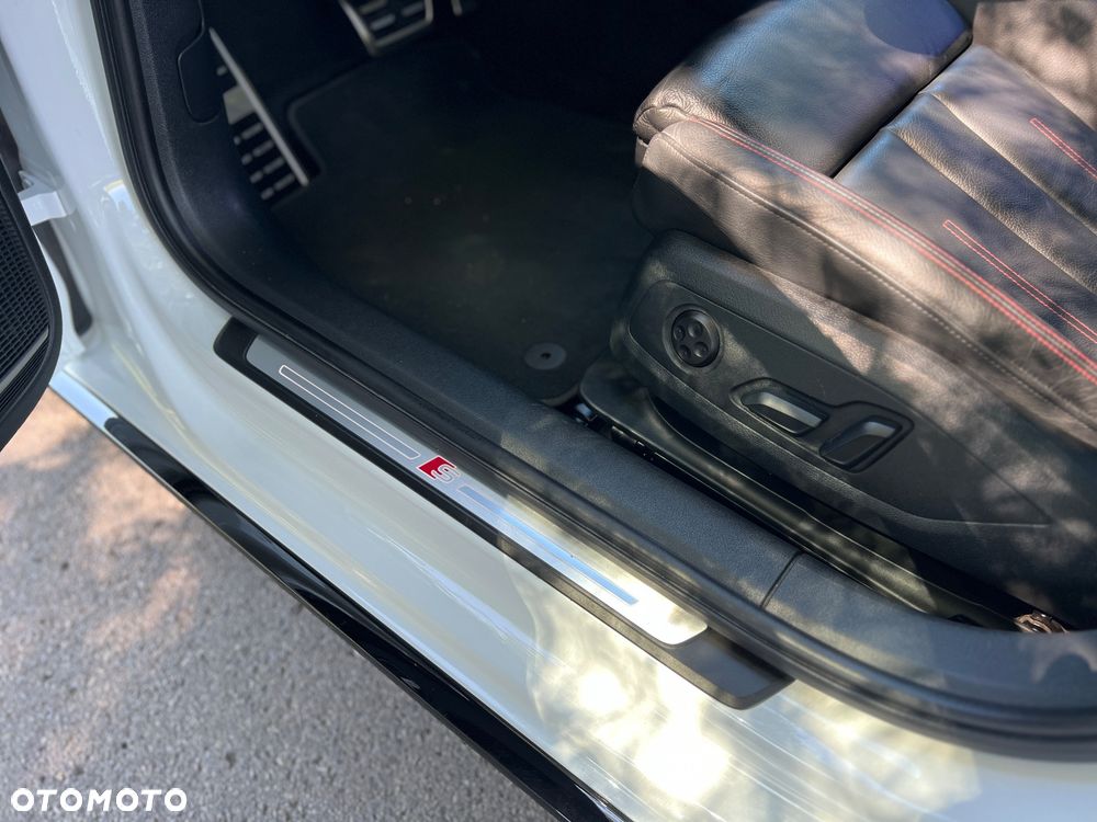 Audi A4 Limousine 2.0 TFSI Quattro S tronic - 9