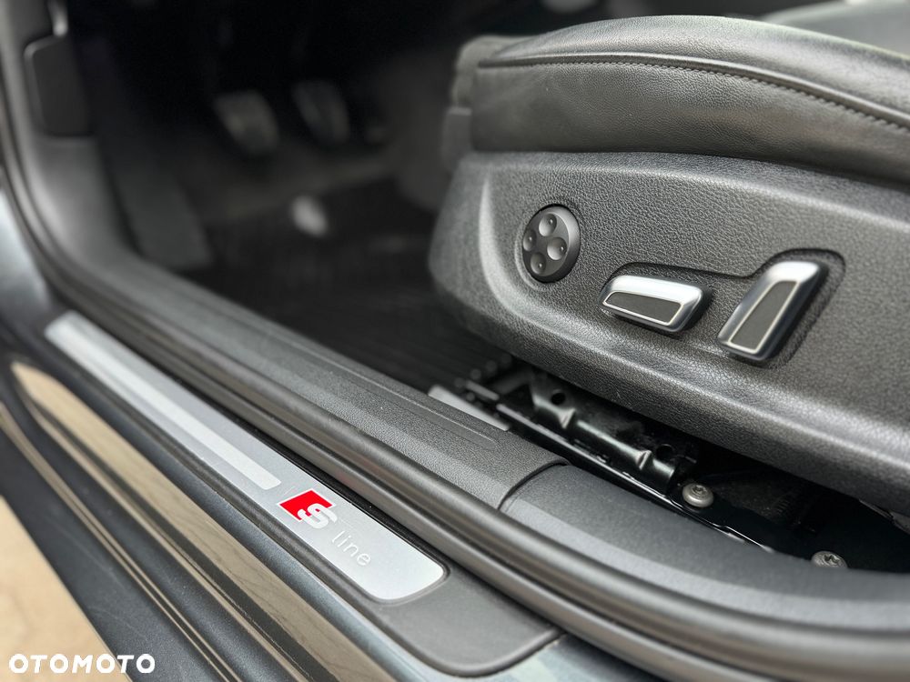 Audi A4 Avant 1.8 TFSI S line Sportpaket - 22