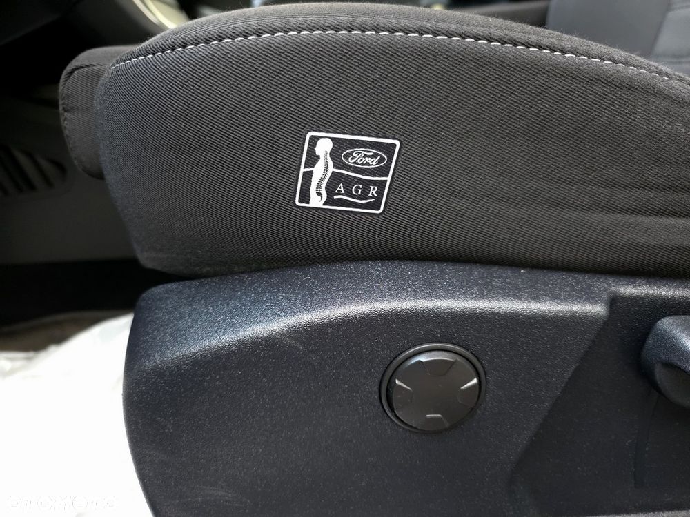 Ford Galaxy 2.0 EcoBlue Titanium - 21