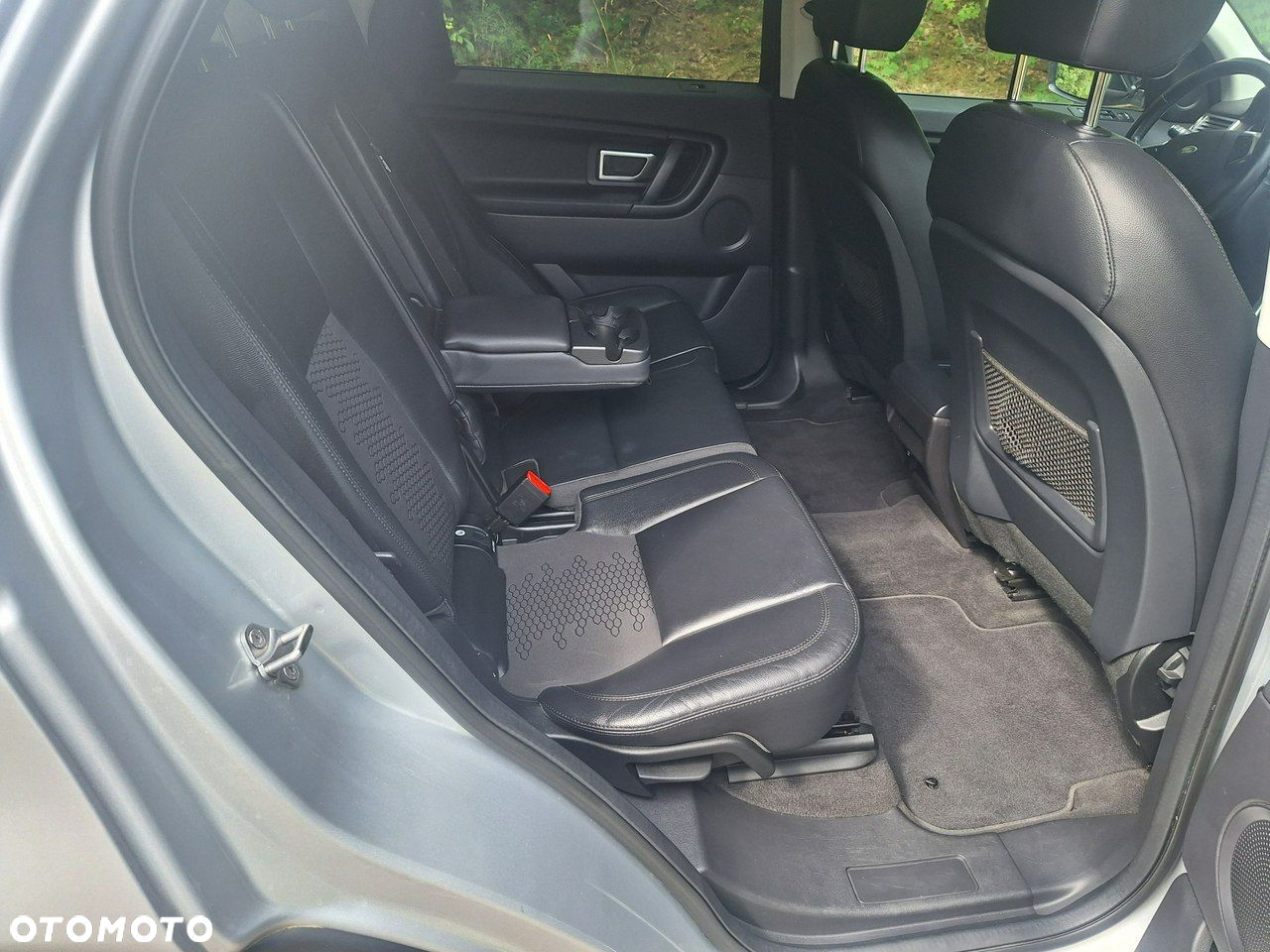 Land Rover Discovery Sport - 17