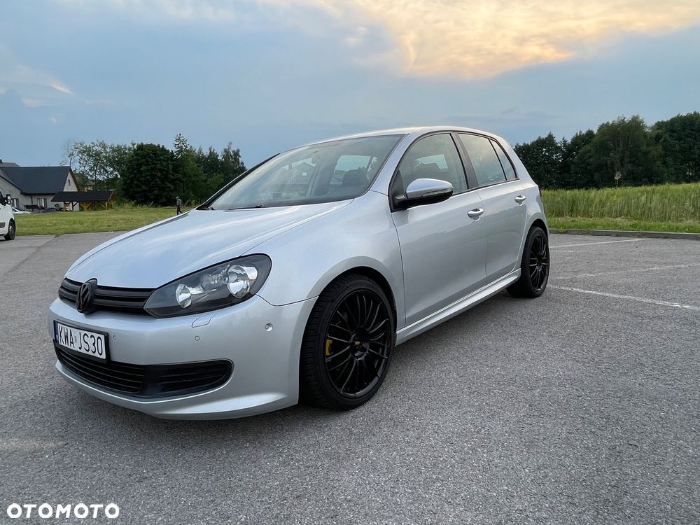 Volkswagen Golf 1.6 TDI DPF BlueMotion - 11