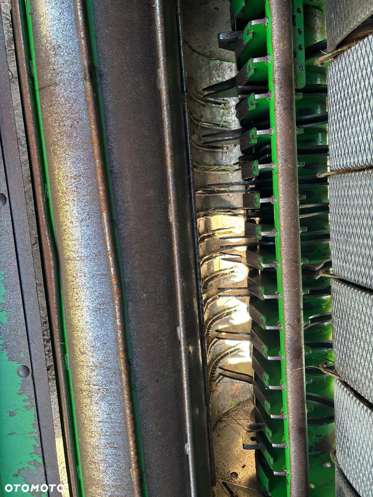 John Deere 2012 JOHN DEERE 864P - 17