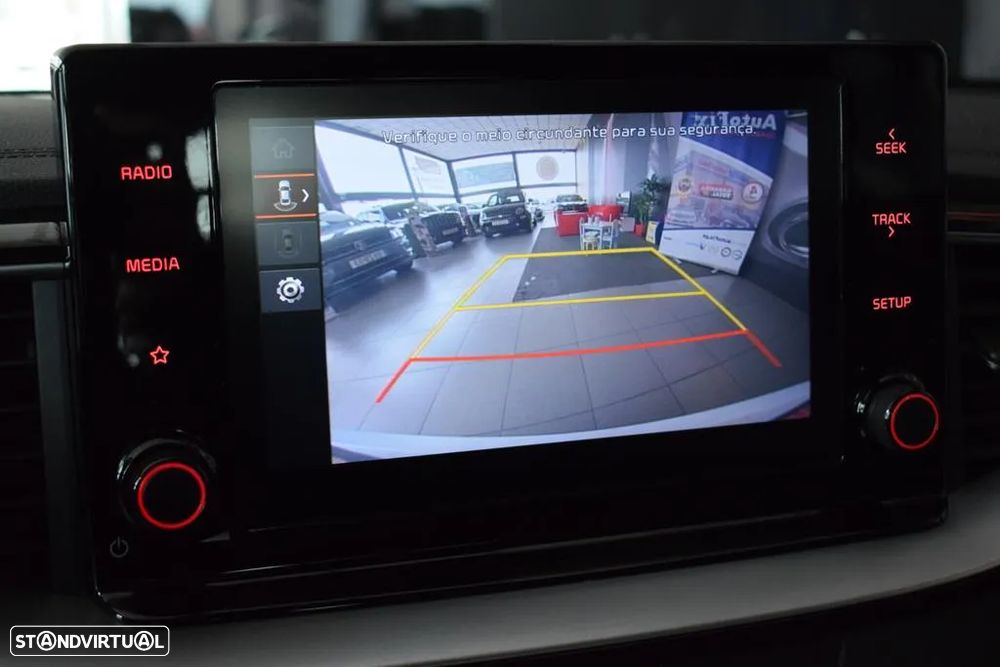 Kia Ceed SW 1.6 CRDi MHEV Dynamic - 24