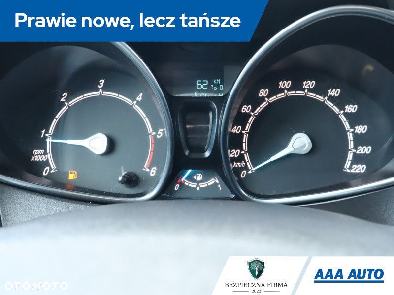 Ford Tourneo Courier - 13