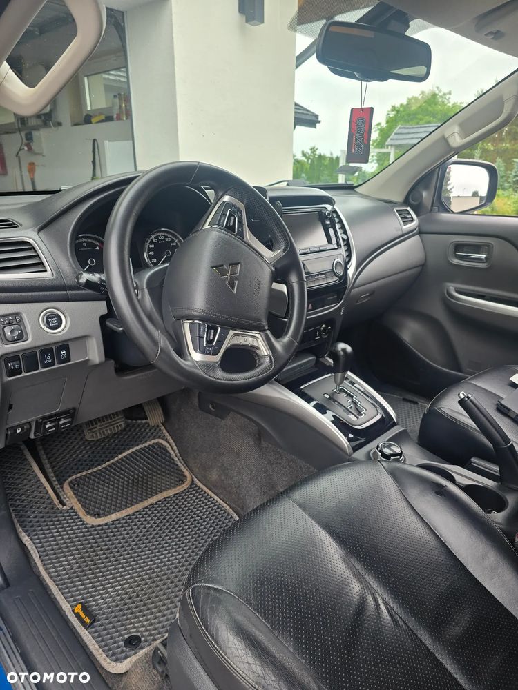 Mitsubishi L200 2.4 d DC Instyle EU6 - 17