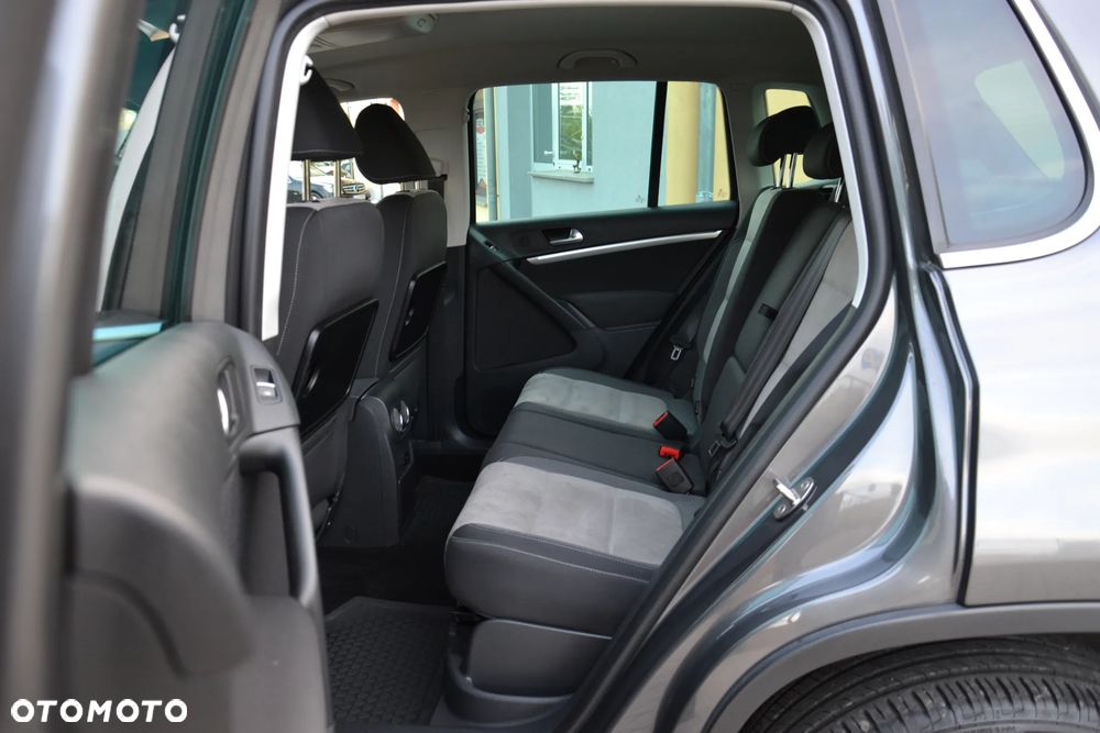 Volkswagen Tiguan - 27