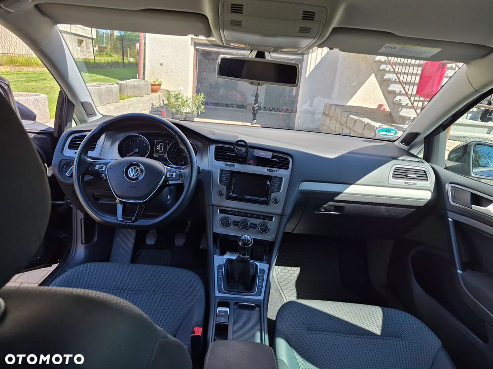 Volkswagen Golf 1.6 TDI DPF BlueMotion - 6