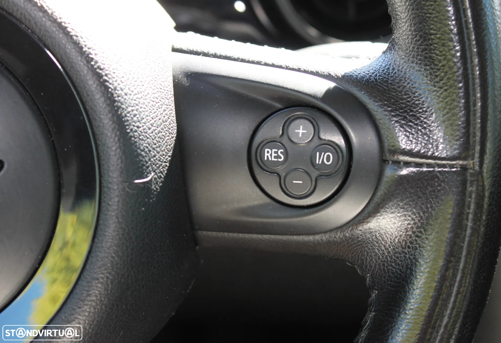 MINI 3 Portas Cooper D - 31