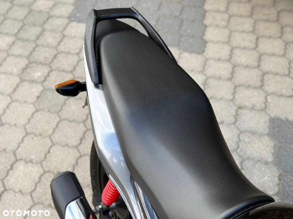 Honda CB - 19