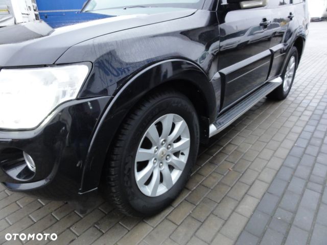 Mitsubishi Pajero 3.2 DID Instyle - 16