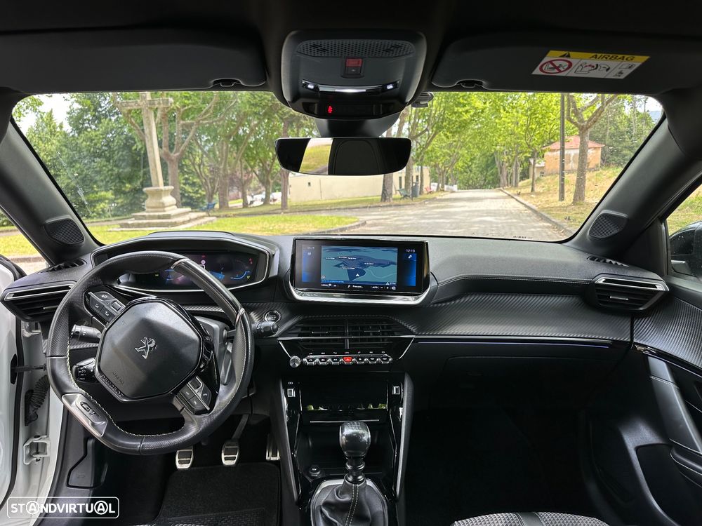 Peugeot 208 1.5 BlueHDi GT - 33