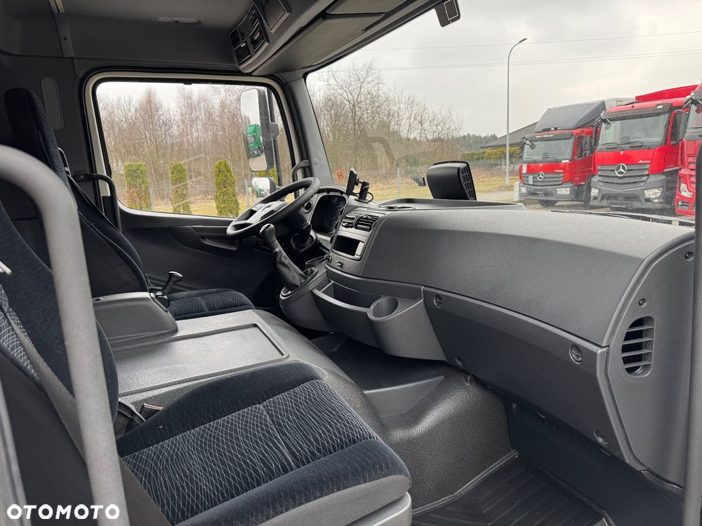 Mercedes-Benz ATEGO - 32