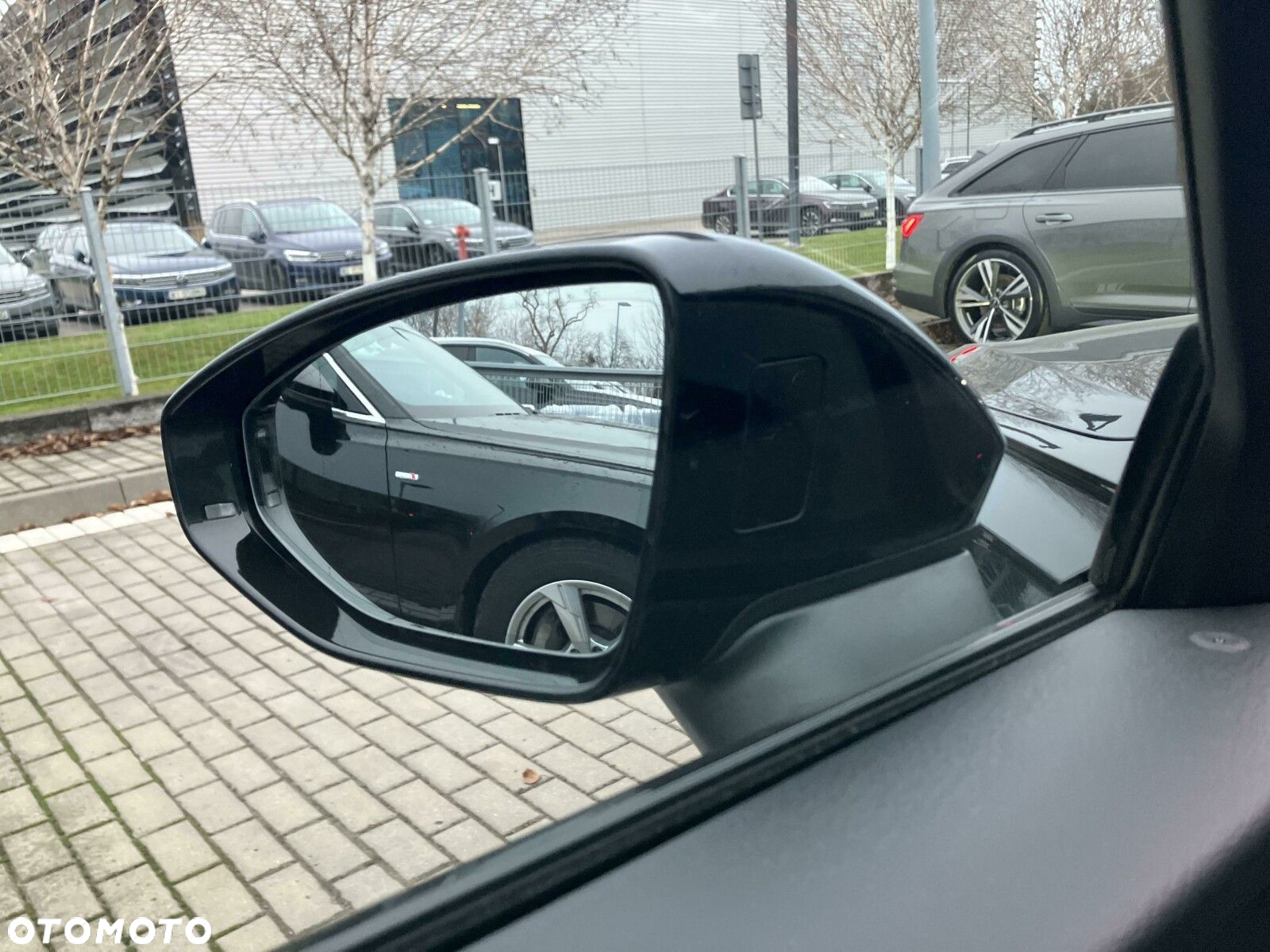 Audi A6 - 24