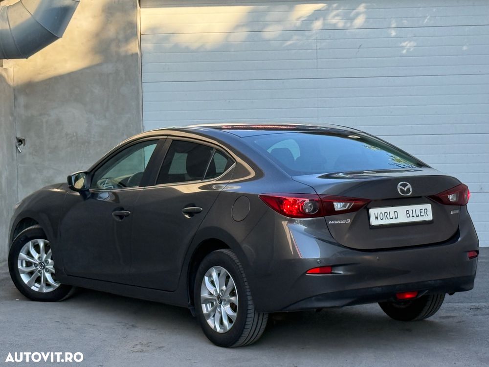 Mazda 3 - 3