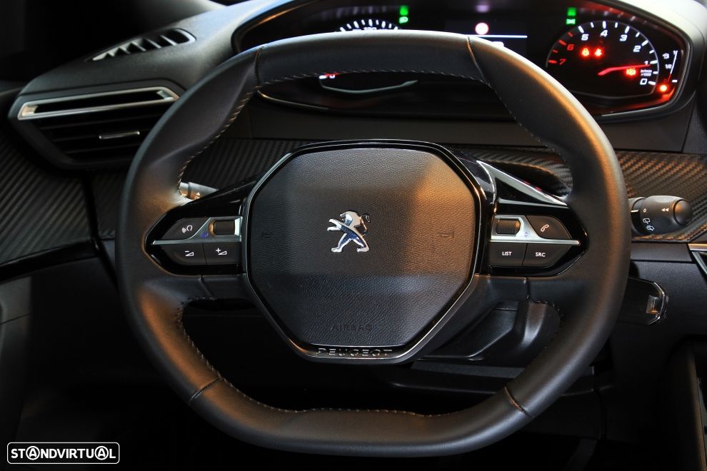 Peugeot 2008 1.2 PureTech Active Pack - 15