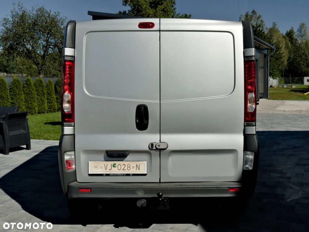 Opel Vivaro - 5
