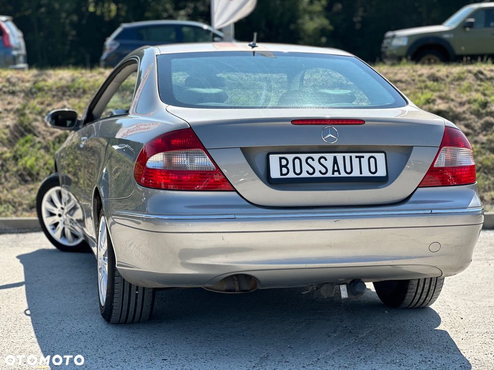 Mercedes-Benz CLK Coupe 220 CDI Automatik Elegance - 9