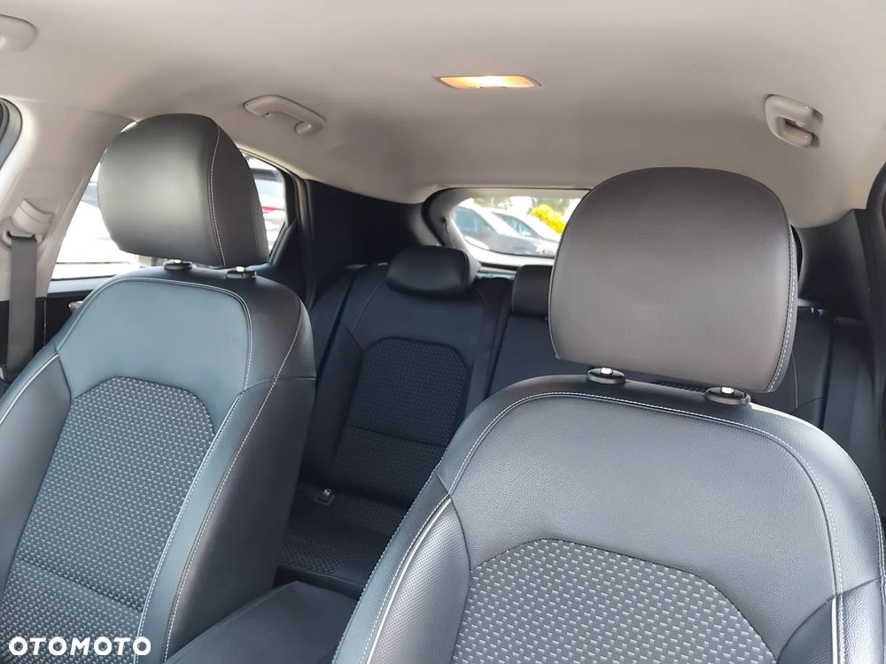 Kia XCeed 1.6 T-GDI L Business Line DCT - 26