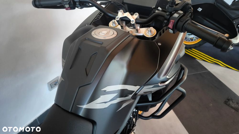 VOGE 625DSX - 27