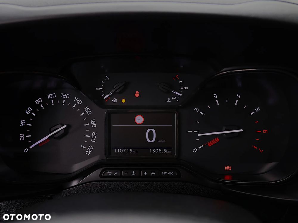 Toyota Proace City Verso 1.5 D-4D Business - 20