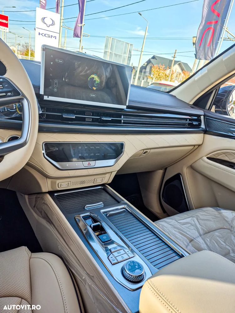 KG Mobility Rexton - 8