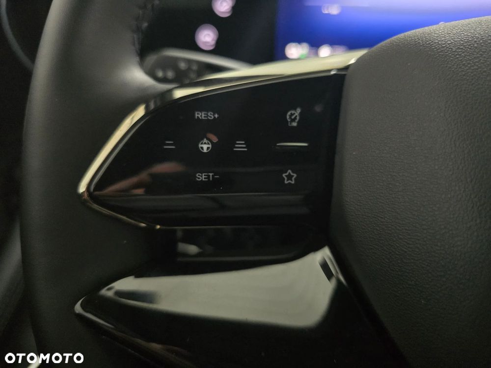 Omoda 9 1.5 Super Hybrid Exclusive AWD - 26