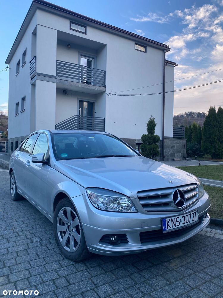 Mercedes-Benz Klasa C 180 Kompressor BlueEFFICIENCY - 1