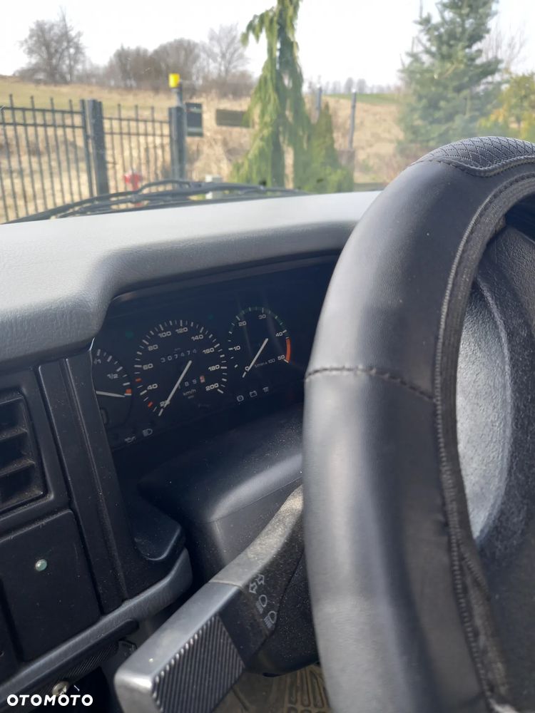 Volkswagen Multivan - 15