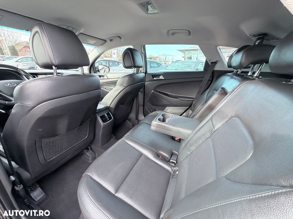 Hyundai Tucson blue 2.0 CRDi 4WD Premium - 19