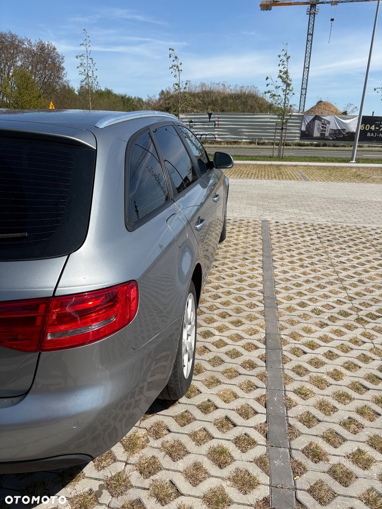 Audi A4 Avant 2.0 TDI - 4