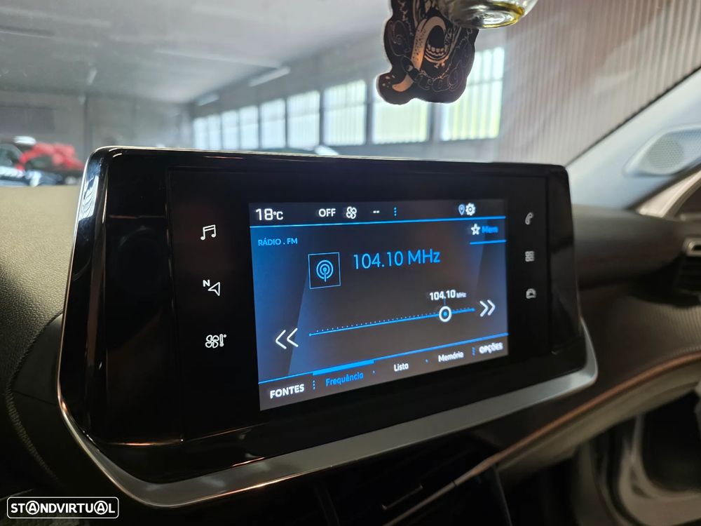 Peugeot 2008 BlueHDi 110 Active Pack - 19