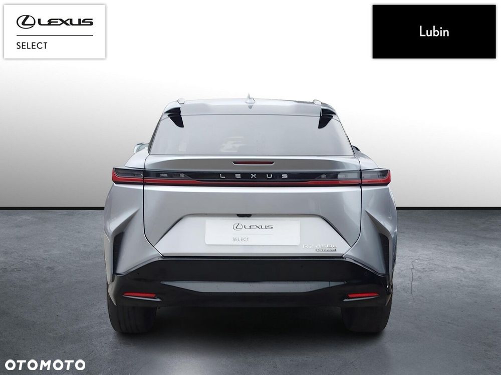 Lexus RZ - 5