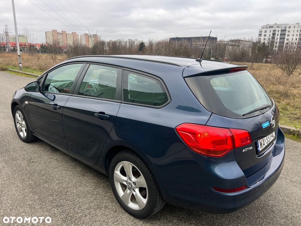Opel Astra - 12