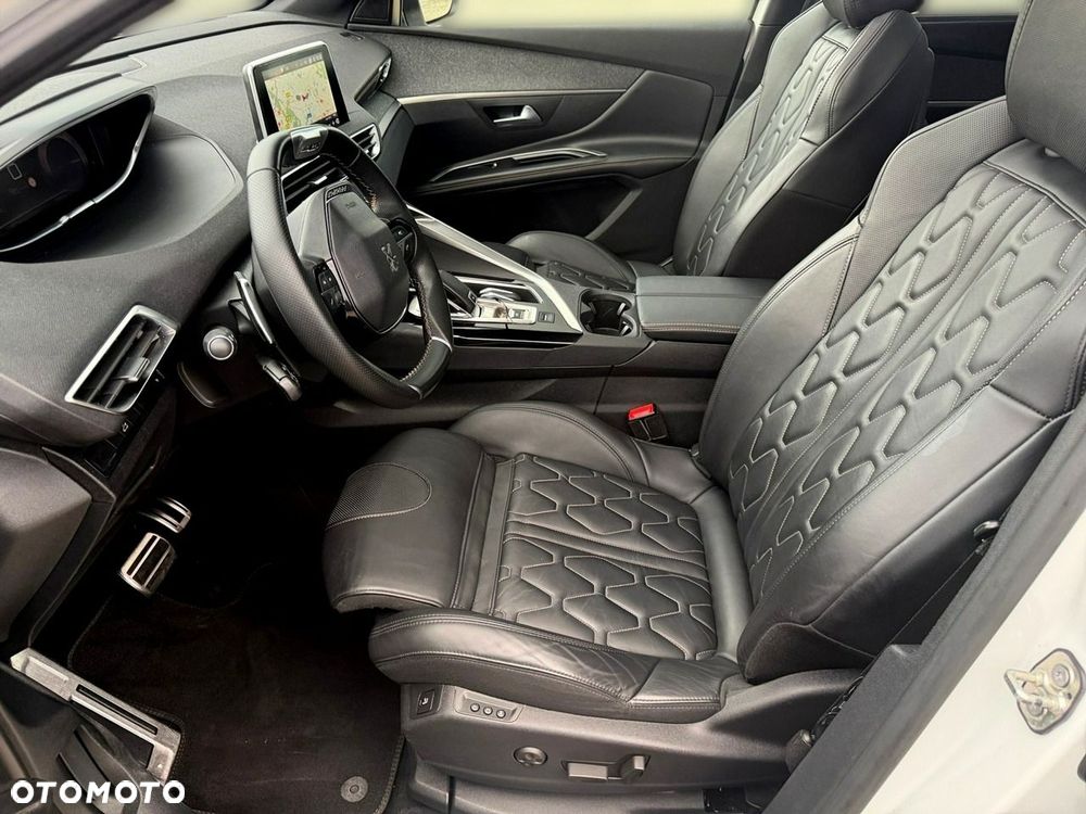 Peugeot 5008 - 14