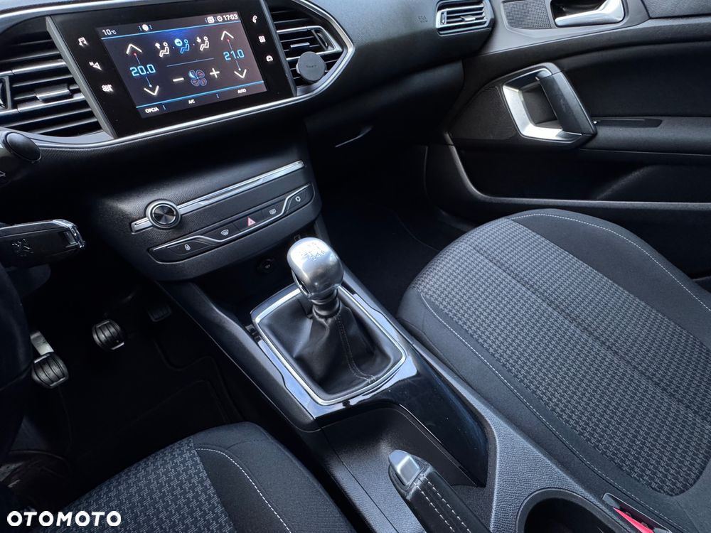 Peugeot 308 PureTech 110 Stop & Start Active - 34