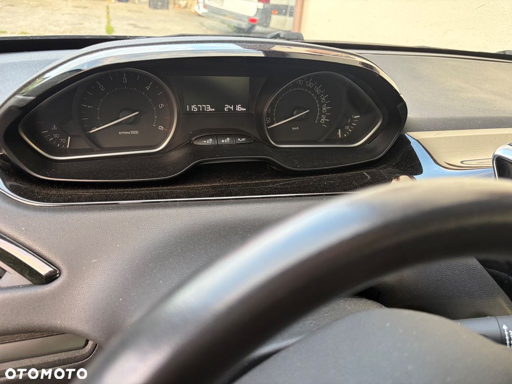 Peugeot 208 1.6 BlueHDi Active S&S - 13