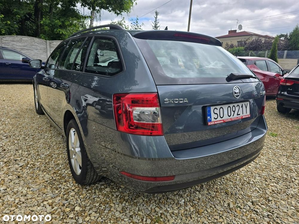 Skoda Octavia 1.5 TSI Business - 4