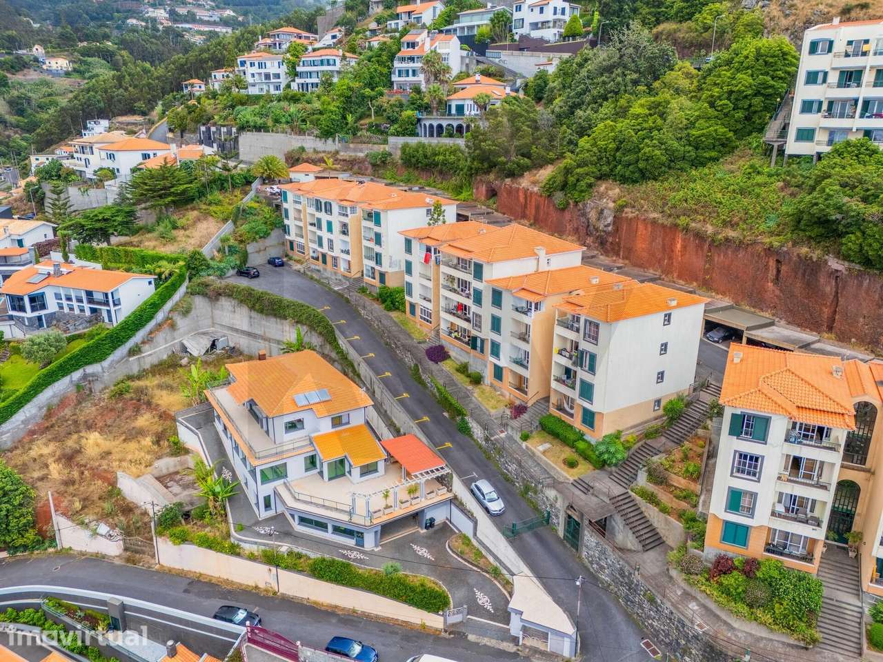 Lugar de Estacionamento para Venda | S. Gonçalo - Grande imagem: 4/15