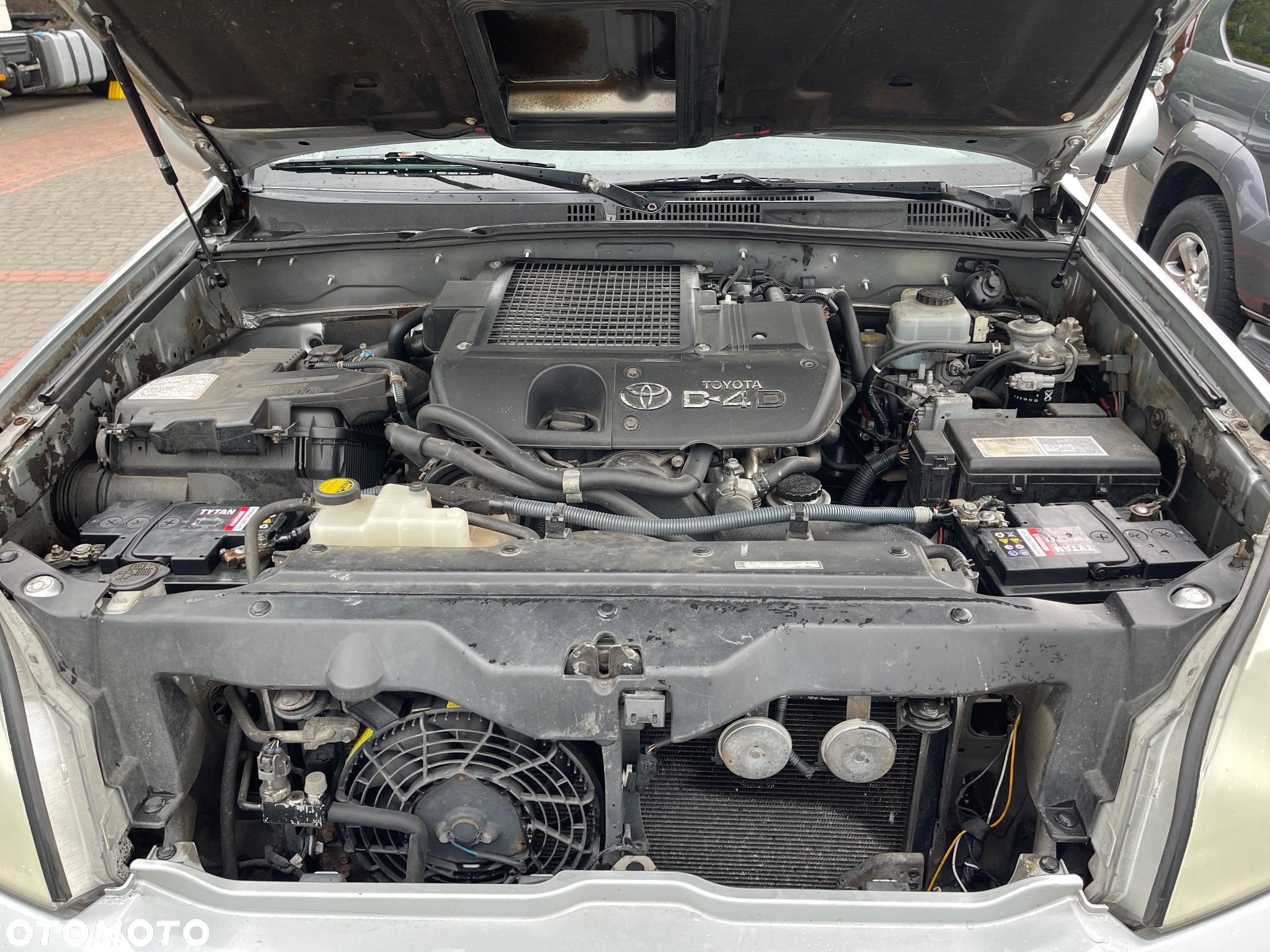 Toyota Land Cruiser - 21