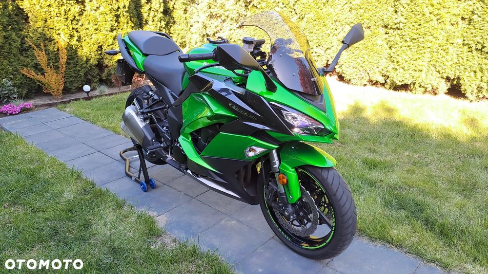 Kawasaki Ninja 1000 SX - 16