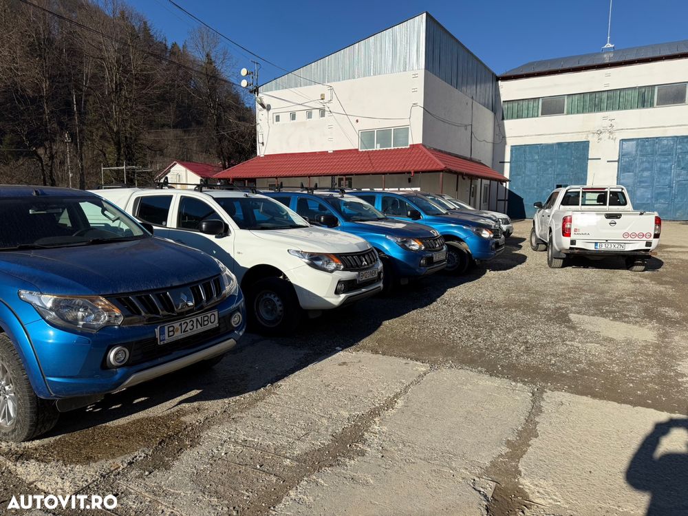 Mitsubishi L200 Double Cab M/T Invite - 21