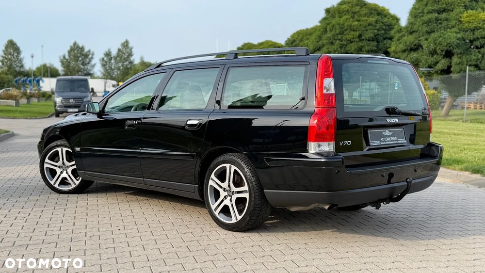 Volvo V70 2.5T Momentum - 4