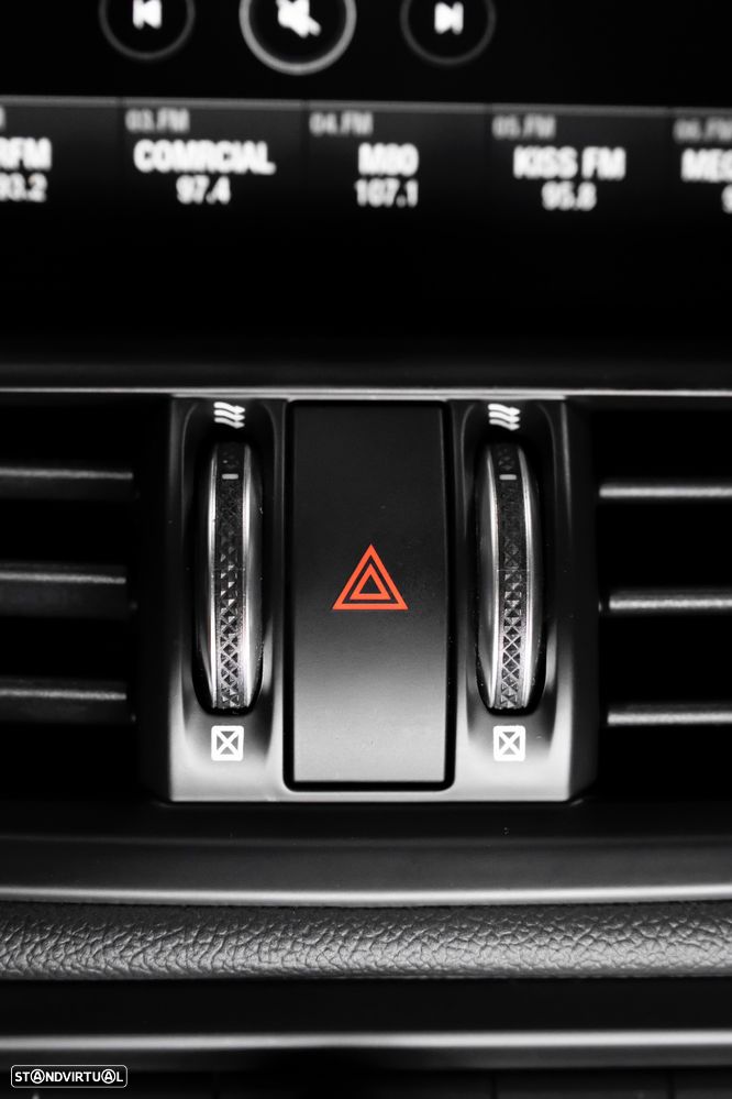 Alfa Romeo Giulia 2.9 V6 Bi-Turbo AT8 Quadrifoglio - 21