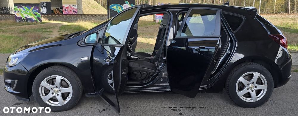 Opel Astra 1.7 CDTI DPF ENERGY - 25