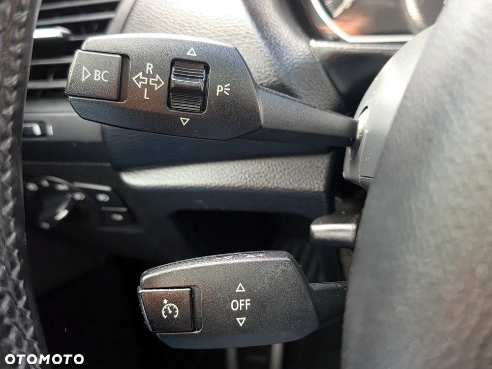 BMW Seria 1 - 35