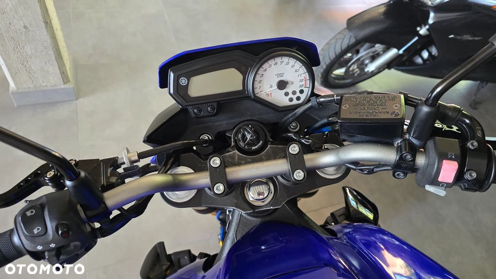 Yamaha FZ8 - 19